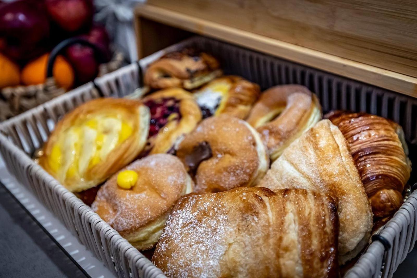 Acomodação com café da manhã  Maison Bianca 2*